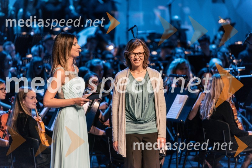  Karin Sabadin, TV voditeljica;  Jana Šelih, predsednica Društvo Downov sindrom Slovenija