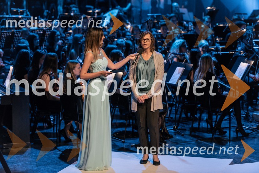  Karin Sabadin, TV voditeljica;  Jana Šelih, predsednica Društvo Downov sindrom Slovenija