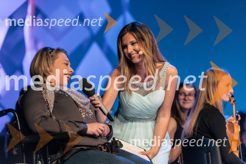  ... ;  Karin Sabadin, TV voditeljica