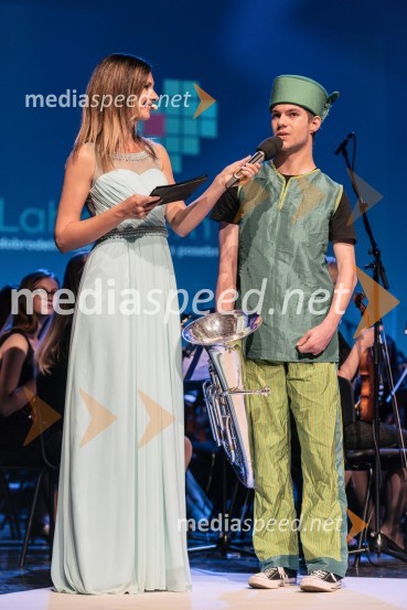  Karin Sabadin, TV voditeljica;  ... 