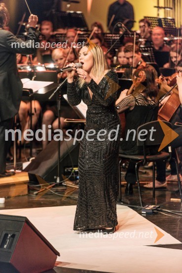  Aleksandra Josić, skupina King Foo, pevka