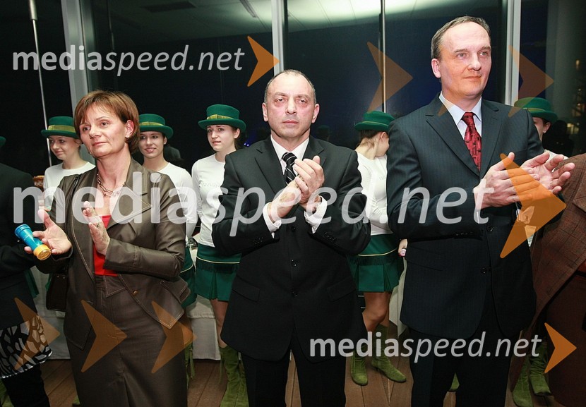 Cvetka Jurak, vodja hotelov Zdravilišče Laško, Roman Matek, direktor Zdravilišče Laško in Janez Podobnik, minister za okolje in prostorOtvoritev termalnega centra Wellness park Laško
