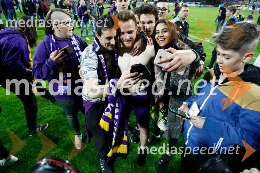  ... ;  ... ;  Dino Hotić, nogometaš, NK Maribor;  ... ;  ... ;  ... Maribor – Gorica, nogometna tekma, Prva Liga