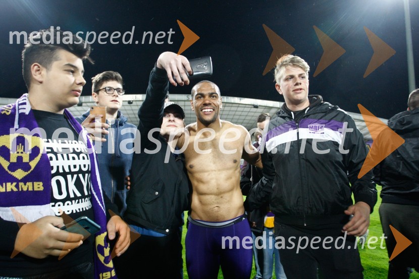  ... ;  ... ;  ... ;  Marcos  Tavares, nogometaš NK Maribor;  ... Maribor – Gorica, nogometna tekma, Prva Liga