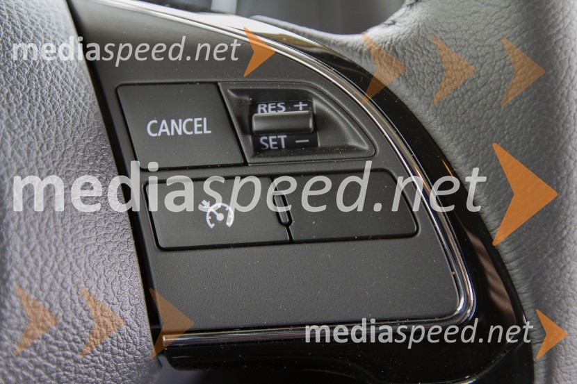 Mitsubishi Space Star ClearTec 1.2 Intense, enostaven tempomatMitsubishi Space Star ClearTec 1.2 Intense, mediaspeed test