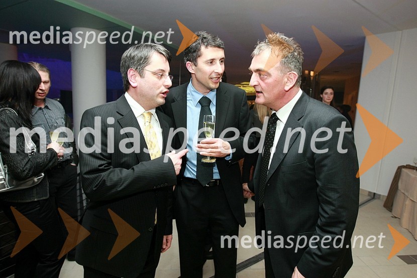 Matjaž Han, poslanec SD, Tomaž Blagotinšek, direktor Radenske in Kristijan Janc, župan občine SevnicaOtvoritev termalnega centra Wellness park Laško