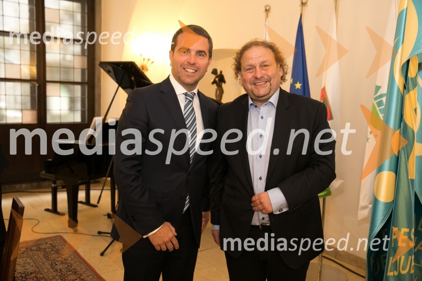  Tomaž Jontes,  strateg kabineta uprave, Telekom Slovenije d.d.;  Darko  Brlek, direktor, Festival LjubljanaNovinarska konferenca Festivala Ljubljana