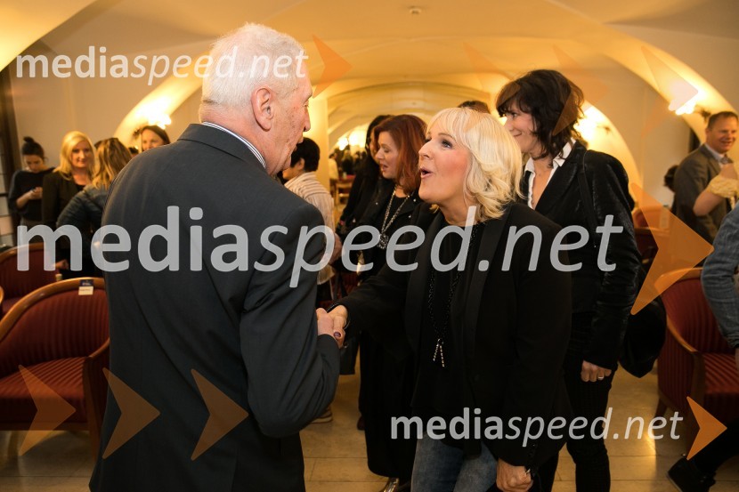  ... ;  Alenka Godec, pevkaNovinarska konferenca Festivala Ljubljana