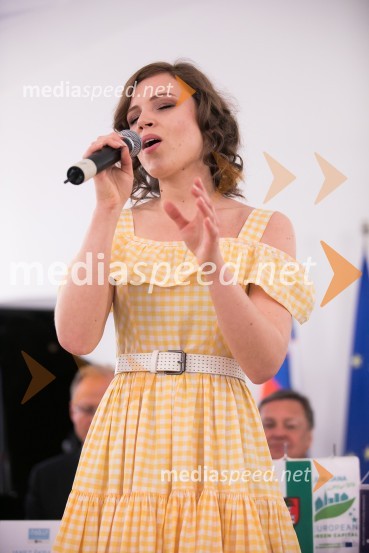  Flora Ema Lotrič, pevkaNovinarska konferenca Festivala Ljubljana