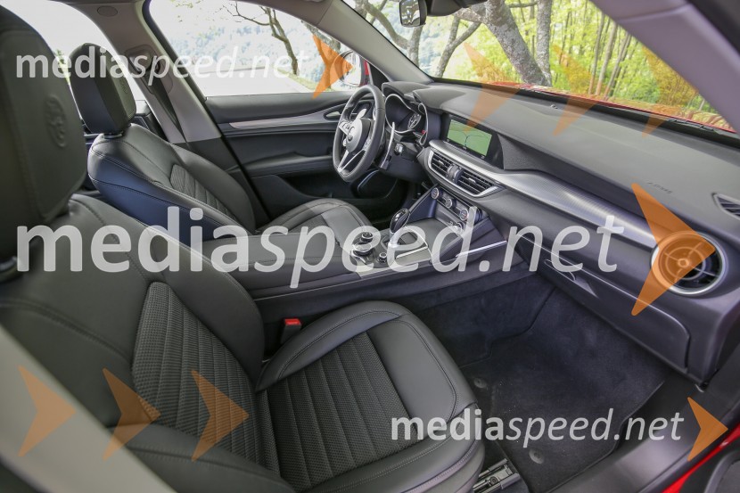 Alfa Romeo Stelvio, slovenska predstavitevAlfa Romeo Stelvio, slovenska predstavitev