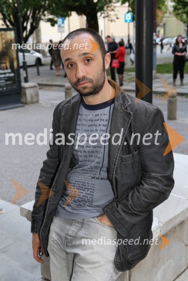  Nejc Ropret, igralecLjudožerci, premiera predstave