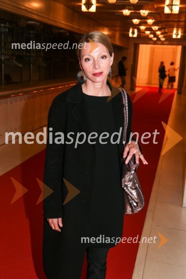  Nataša  Matješec Rošker,  igralkaLjudožerci, premiera predstave