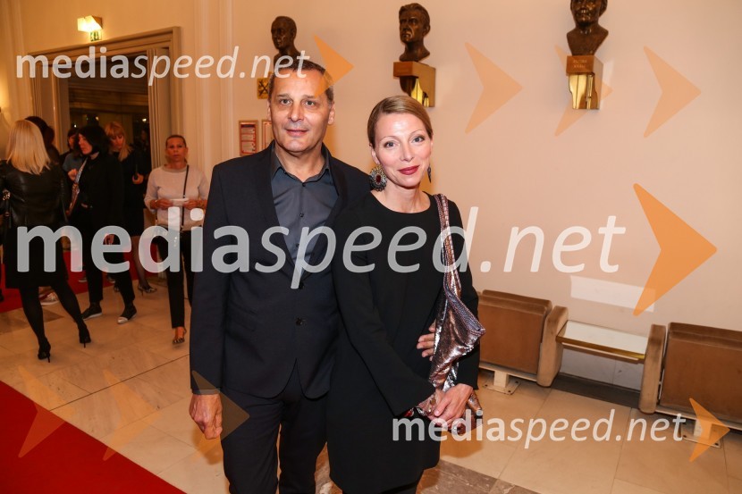  Danilo Rošker, direktor SNG Maribor;  Nataša  Matješec Rošker,  igralkaLjudožerci, premiera predstave