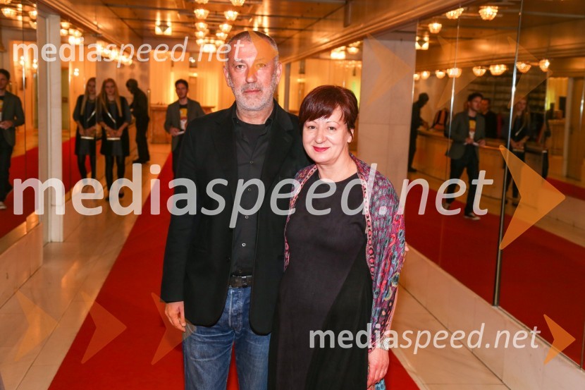 Ivica Buljan, režiser;  Diana Koloini, umetniška direktorica, Drama SNG MariborLjudožerci, premiera predstave