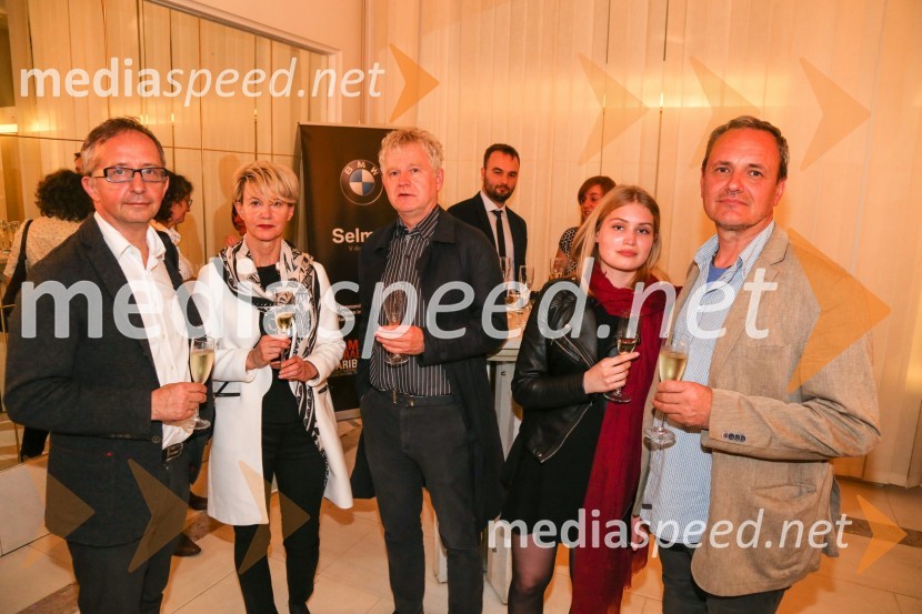  ... ;  ... ;  ... ;  ... ; Dr. Dragan Potočnik, Profesor zgodovineLjudožerci, premiera predstave