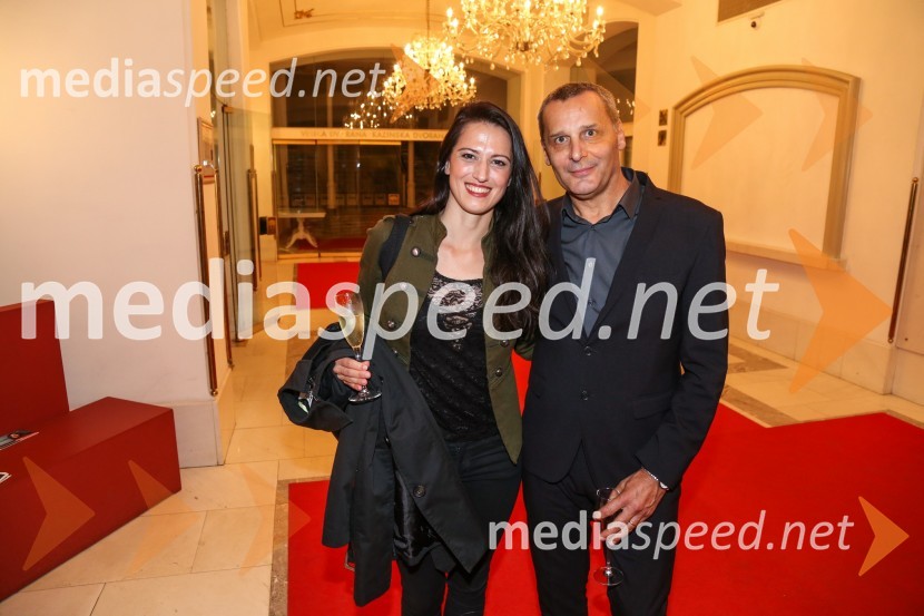  Eva Kraš, igralka;  Danilo Rošker, direktor SNG MariborLjudožerci, premiera predstave