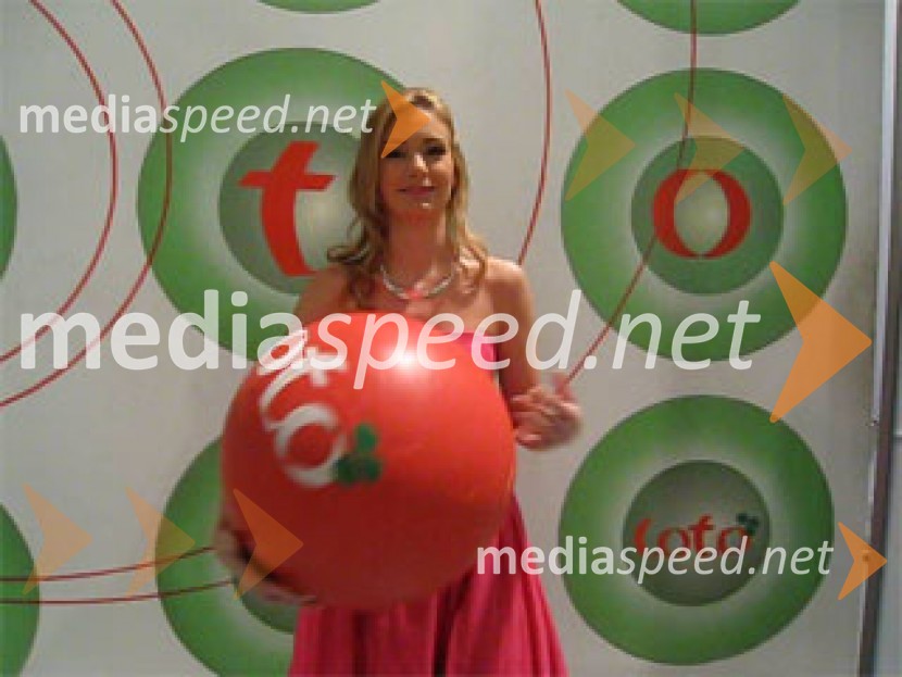 Komentar voditeljice oddaje Loto Mojce KrajncŽrebanje rekordne loto evro sedmice