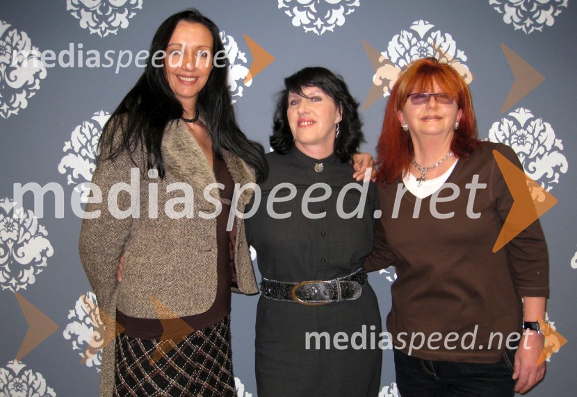 Tanja Zajc, urednica in producentka Lota, Magda Matelko, grafologinja CMHA ter Evelinda Grosman, direktorica šole GE-Global EliteŽrebanje rekordne loto evro sedmice