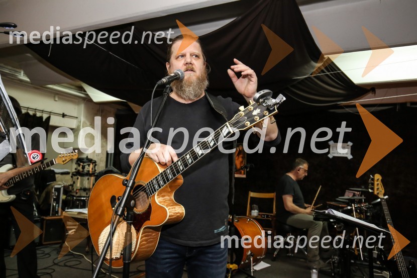  Tomislav  Jovanović - Tokac, pevec skupine Dan DDan D, koncert in druženje