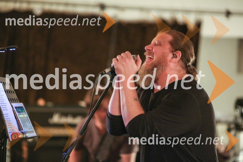  Tomislav  Jovanović - Tokac, pevec skupine Dan DDan D, koncert in druženje