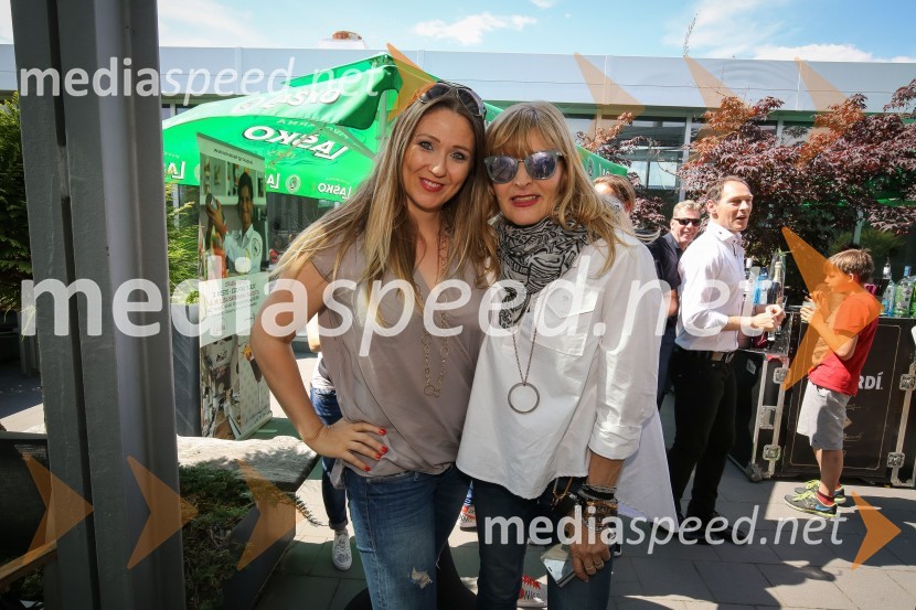  Kaly Kolonič, voditeljica, piarovka skupine Čuki in lastnica PR Agencije Ekskluzivno;  Dada  Jerovšek, Kaval GroupPredstavitev novega člana skupine Čuki, Miha Novak