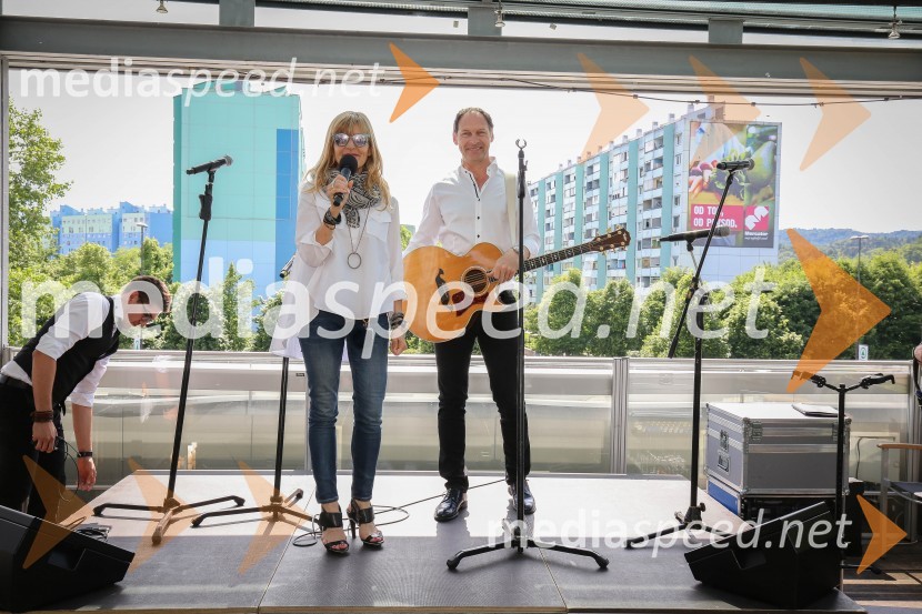  ... ;  Jože Potrebuješ, skupina ČukiPredstavitev novega člana skupine Čuki, Miha Novak