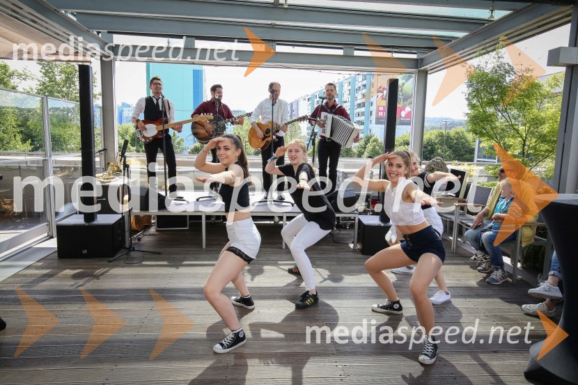 Plesalke Plesnega mestaPredstavitev novega člana skupine Čuki, Miha Novak