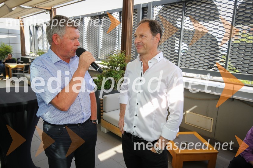  Boris Kopitar, pevec;  Jože Potrebuješ, skupina ČukiPredstavitev novega člana skupine Čuki, Miha Novak