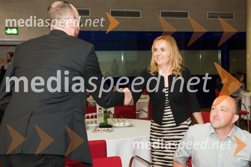  ... ;  Ajša Vodnik, izvršna direktorica AmCham (Ameriška gospodarska zbornica);  ... Uredba o varstvu podatkov, AmCham Fokus