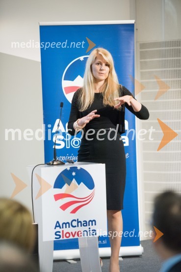  Jasna Kajtazovič, direktorica službe za razvoj in marketing družbe Abanka, d. d.Uredba o varstvu podatkov, AmCham Fokus