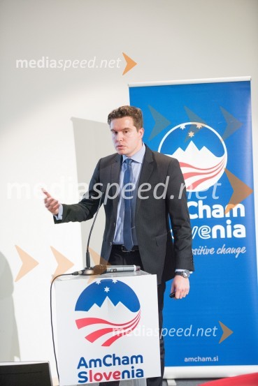  Nenad  Mrdaković, vodja službe za skladnost poslovanja, PetrolUredba o varstvu podatkov, AmCham Fokus