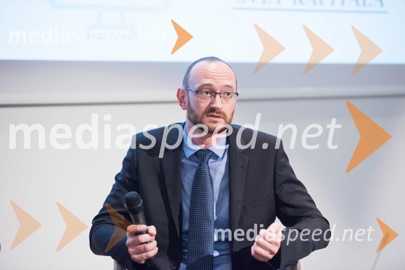  Andrej  Tomšič, namestnik informacijske pooblaščenke, Informacijski pooblaščenec Republike SlovenijeUredba o varstvu podatkov, AmCham Fokus