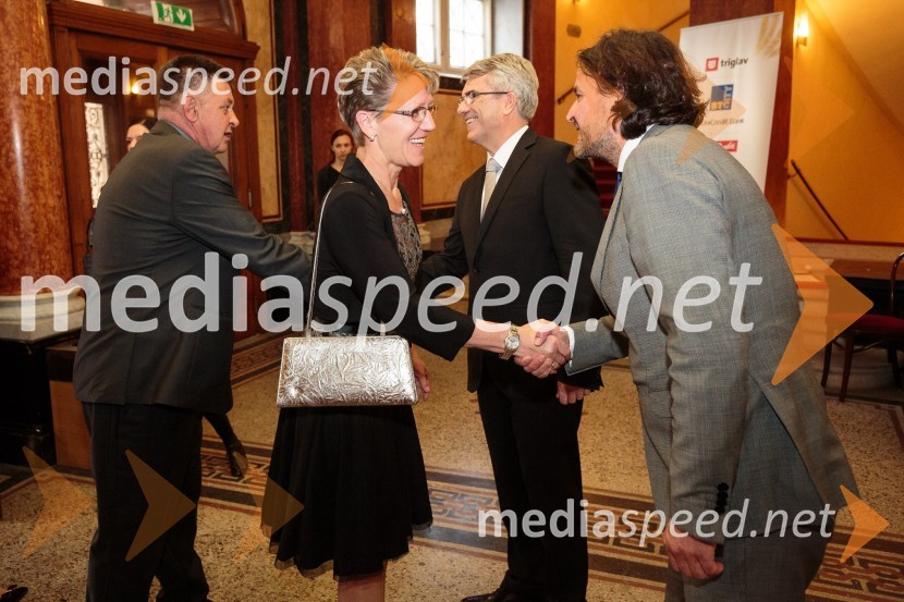  ... ;  ... ;  Aleksander  Zalaznik, generalni direktor Danfoss Trate, predsednik Združenja Manager;  Peter Sotošek Štular, ravnatelj SNG Opera in balet LjubljanaManagerski večer v Operi