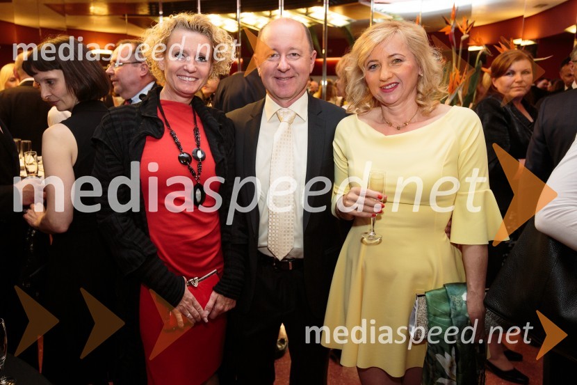  Maja Milič Ivanc, Gibis-em;  ... ;  ... Managerski večer v Operi