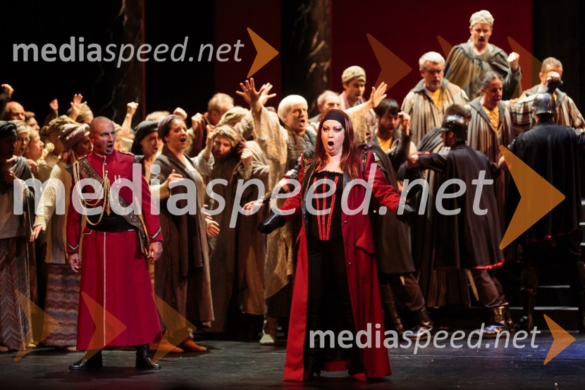  Marko Kobal, operni pevec;  Elena Zelenskaya, operna pevkaManagerski večer v Operi