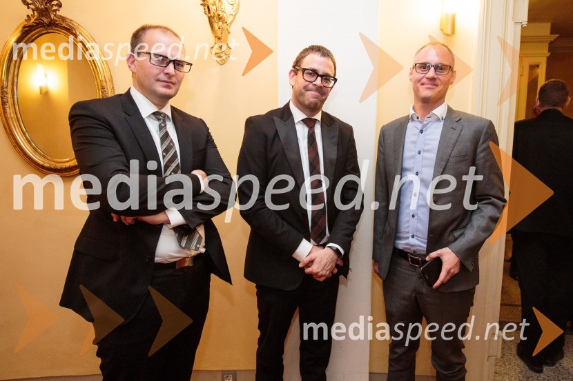 Managerski večer v Operi