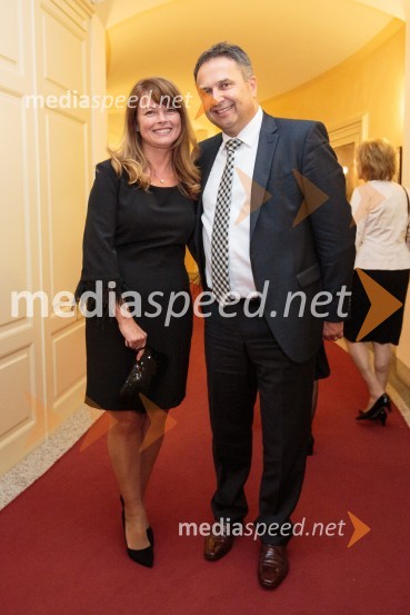  Mirijam Novak, direktorica, NovaKeramika d.o.o.;  Rajko Novak, direktor, Oracle SlovenijaManagerski večer v Operi