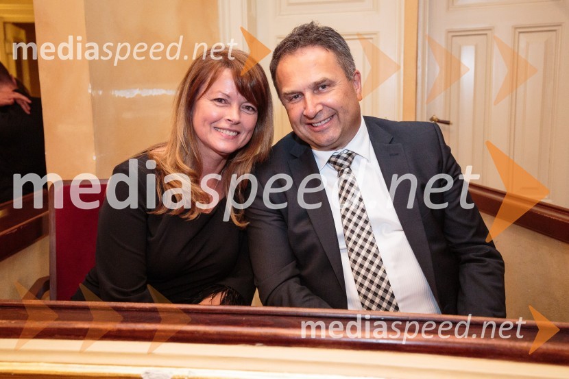  Mirijam Novak, direktorica, NovaKeramika d.o.o.;  Rajko Novak, direktor, Oracle SlovenijaManagerski večer v Operi