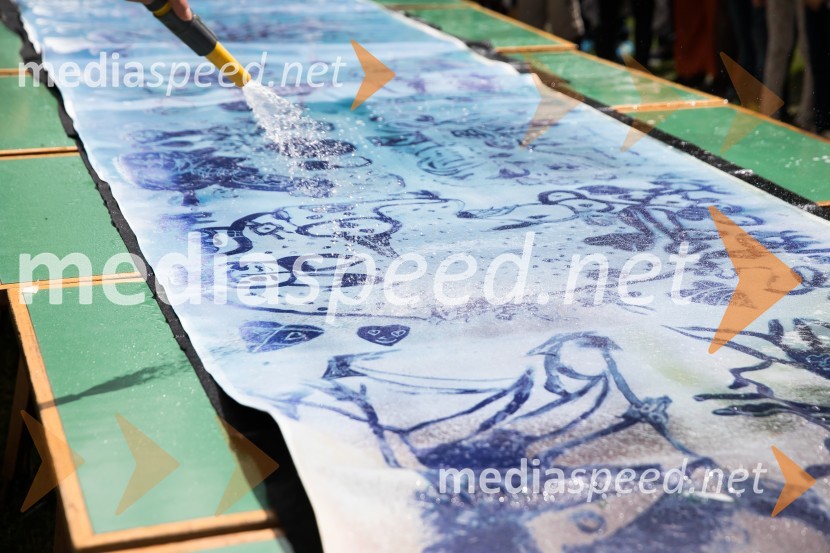 2. LIKfest, zaključna prireditev z izdelavo grafike velikanke2. LIKfest, zaključna prireditev z izdelavo grafike velikanke