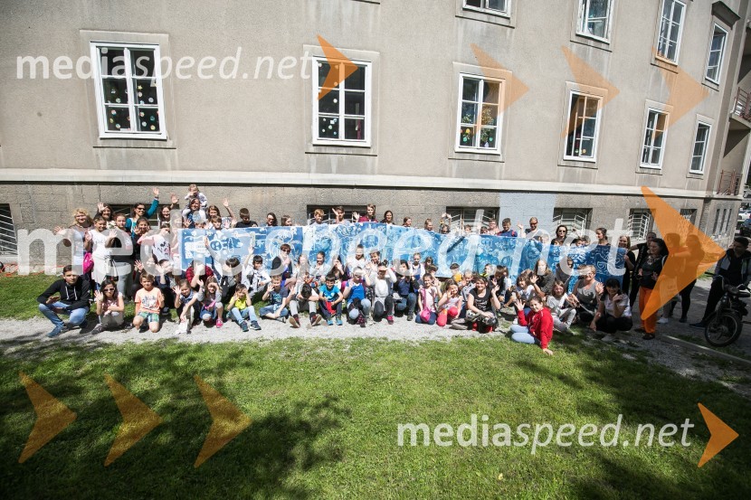 2. LIKfest, zaključna prireditev z izdelavo grafike velikanke2. LIKfest, zaključna prireditev z izdelavo grafike velikanke