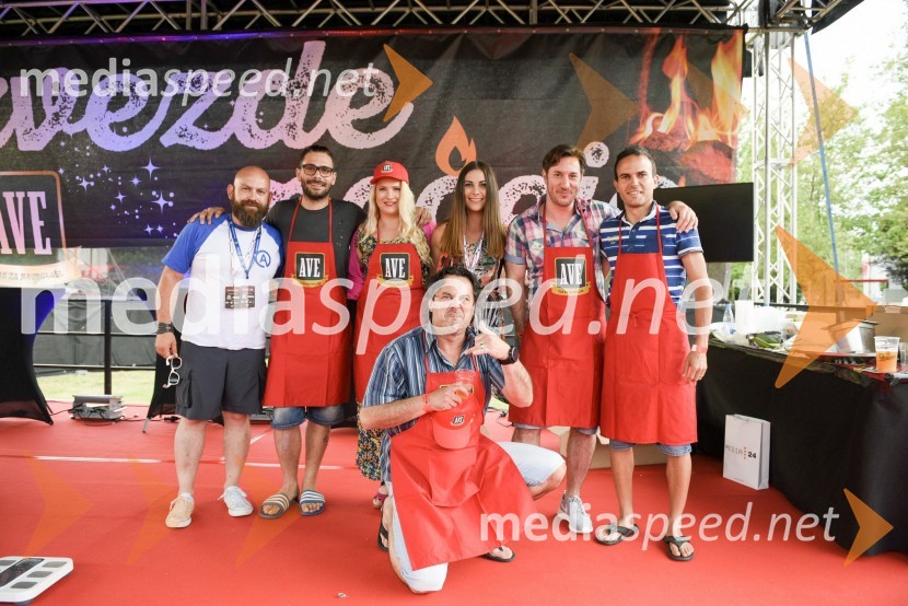  Grega Javornik, radijski voditelj, radio Aktual;  Jani Jugovic, kuharski mojster;  Danica Lovenjak, novinarka;  Jernej Kuntner, igralec;  ... ;  Jan Bučar, igralec;  Jernej Damjan, smučarski skakalecAktualov koncert in največja Roštiljada v Sloveniji