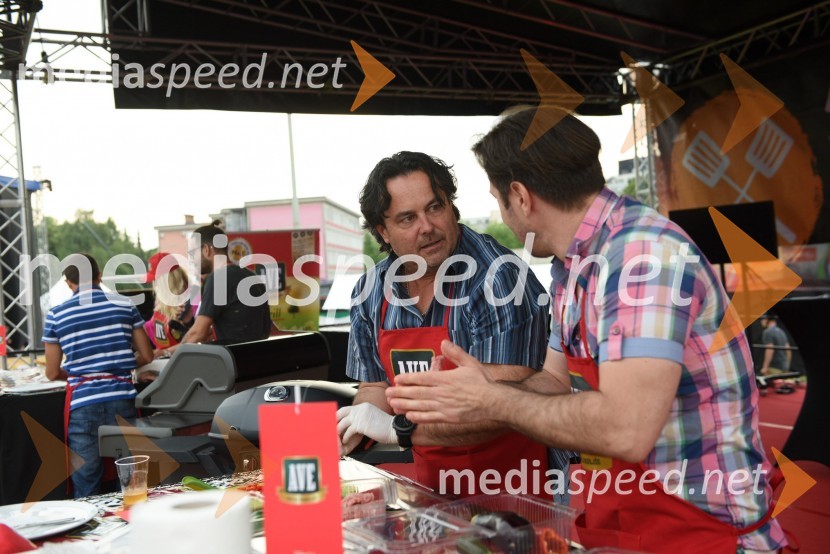  Jernej Kuntner, igralec;  Jan Bučar, igralecAktualov koncert in največja Roštiljada v Sloveniji