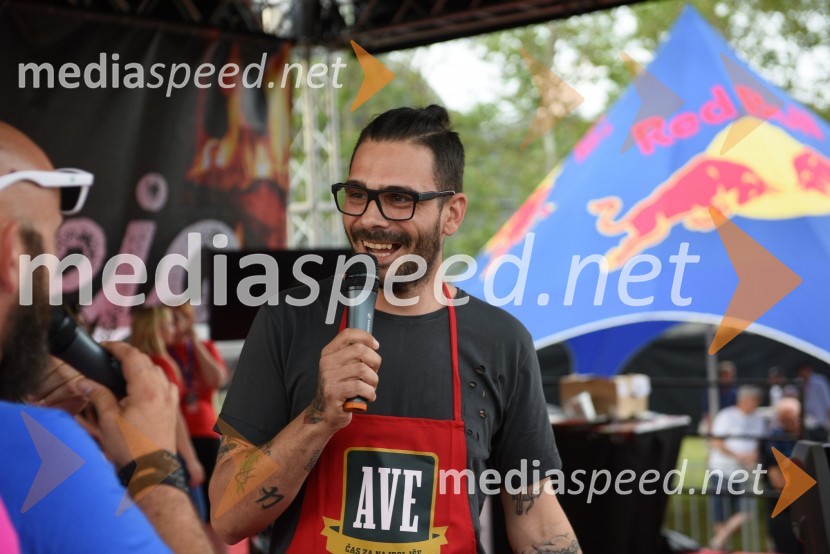  Jani Jugovič, TejaniAktualov koncert in največja Roštiljada v Sloveniji