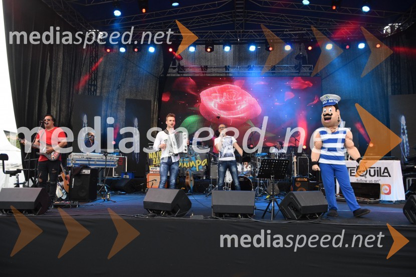  Goran Vasiljević, skupina Mambo Kings;  ... ;  Rusmir  Bošnjak, član skupine Mambo KingsAktualov koncert in največja Roštiljada v Sloveniji