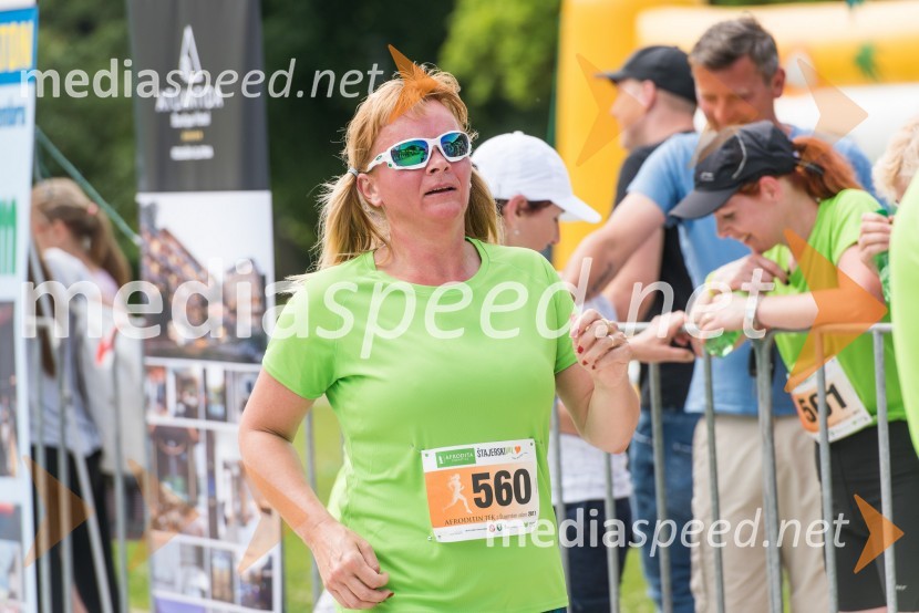  Metka  Napotnik1. Afroditin tek