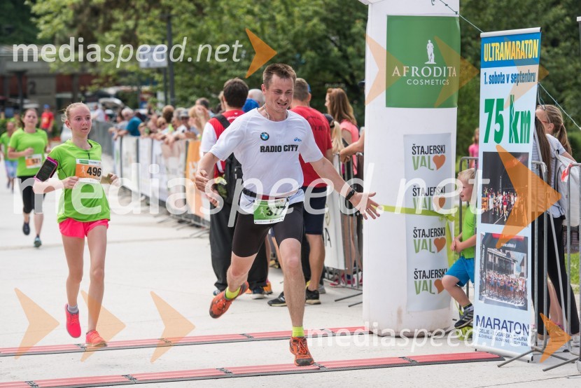  Lana  Hafner;  Janez  Matej1. Afroditin tek