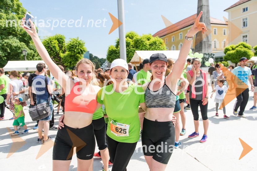  ... ;  Nada  Zupanc;  ... 1. Afroditin tek