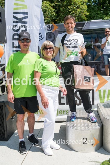  Iztok Zorin,  direktor tehnoloških procesov Kozmetike Afrodita;  Danica Zorin Mijošek, direktorica in ustanoviteljica podjetja Kozmetika Afrodita;  Dejan Preindl, 2. mesto, Afroditin tek, 10 km, moški1. Afroditin tek