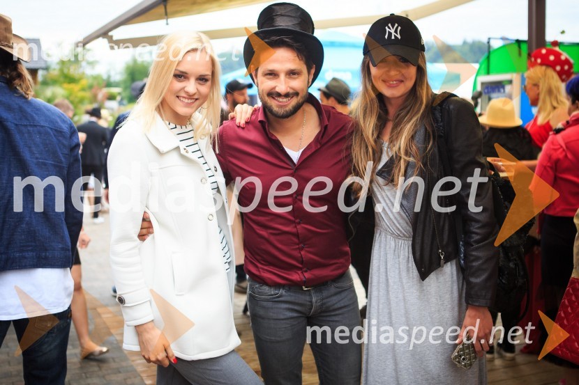  Tadeja Pavlič, plesalka;  Jernej Tozon, pevec, skupina Čuki;  Iryna Osypenko, menekenkaZvezde pod klobuki 2017