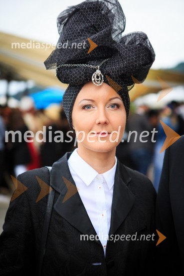 Nina  Žnideršič, fotografinjaZvezde pod klobuki 2017
